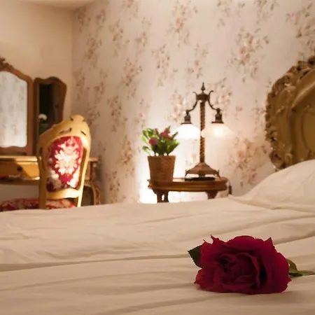 Villa Golden Exclusive Central *